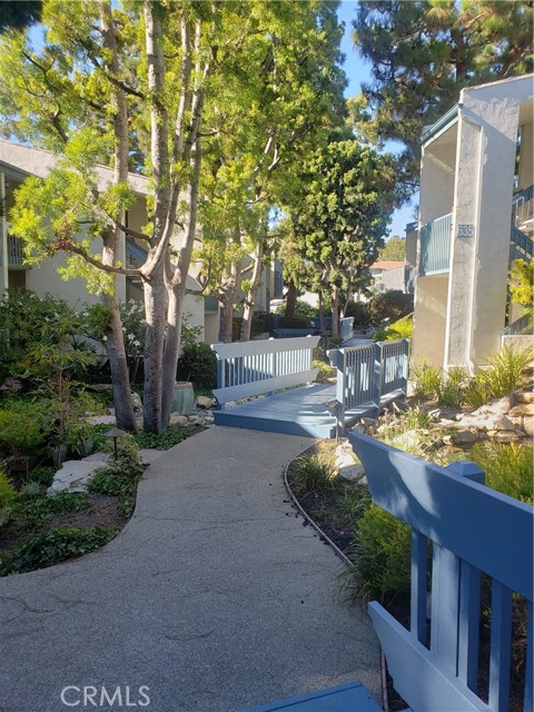 900 Camino Real, Redondo Beach, California 90277, 2 Bedrooms Bedrooms, ,2 BathroomsBathrooms,Residential,Sold,Camino Real,IN21194748