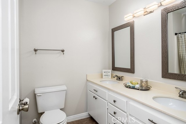 Detail Gallery Image 25 of 31 For 25635 Corsica, Yorba Linda,  CA 92887 - 4 Beds | 3 Baths