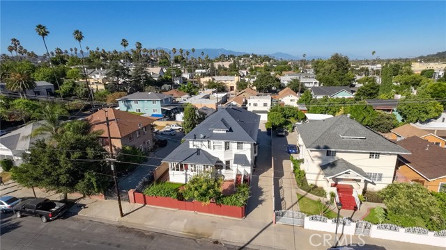 227 N Avenue 57, Los Angeles CA: https://media.crmls.org/medias/731bfcda-1eae-48dd-94f6-4caff9a7ae92.jpg