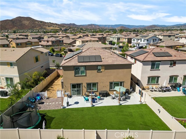 Detail Gallery Image 9 of 52 For 24390 Fair Oaks Ct, Menifee,  CA 92584 - 4 Beds | 3 Baths