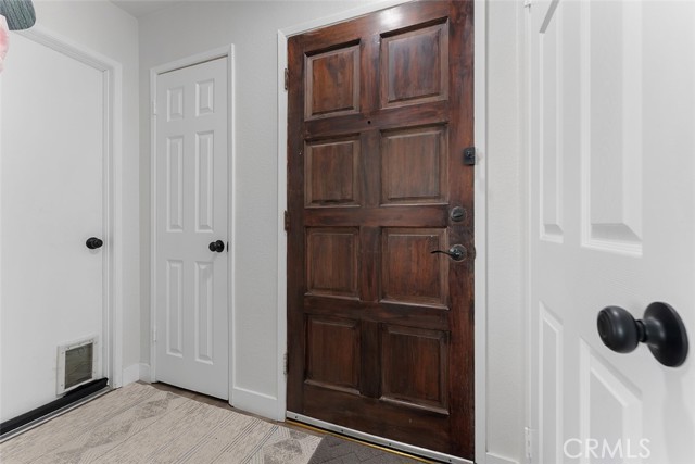 Image 21 of 31 For 9595 Altadena Drive