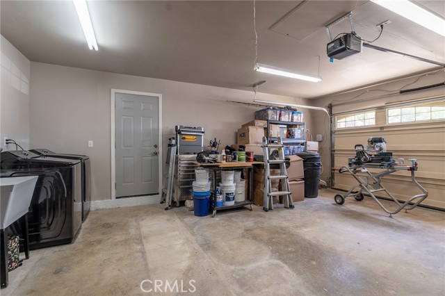 Detail Gallery Image 11 of 19 For 27295 via Marcia, Saugus,  CA 91350 - 4 Beds | 2 Baths
