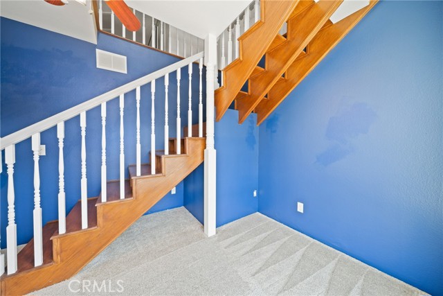 Detail Gallery Image 18 of 28 For 24 Seaside, Newport Beach,  CA 92663 - 2 Beds | 2 Baths