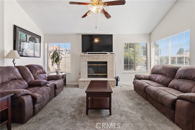4 Bed Home for Sale in Tehachapi, California