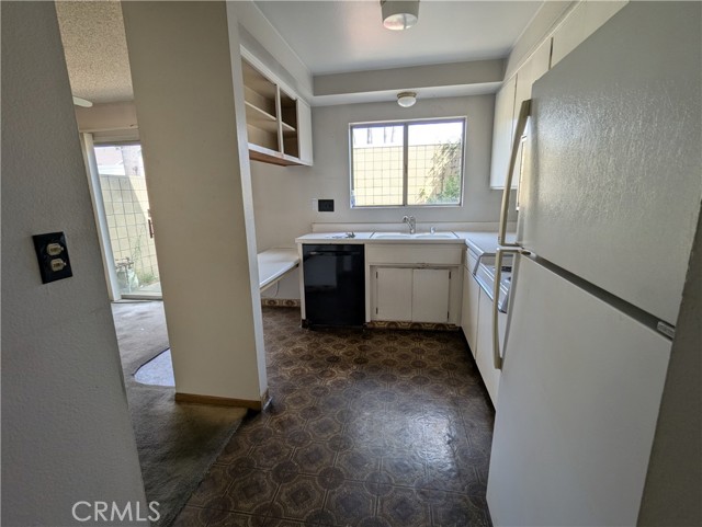 Detail Gallery Image 13 of 27 For 12100 Montecito Road #100,  Los Alamitos,  CA 90720 - 3 Beds | 2 Baths