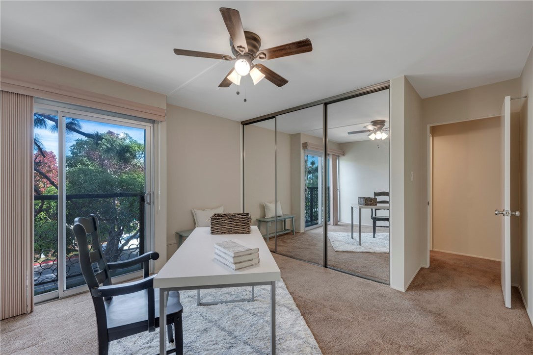 Detail Gallery Image 19 of 36 For 2500 E 2nd St #302,  Long Beach,  CA 90803 - 2 Beds | 2 Baths