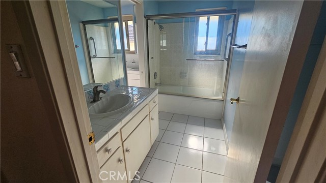 Detail Gallery Image 11 of 39 For 22619 Nadine Cir #B,  Torrance,  CA 90505 - 2 Beds | 1/1 Baths