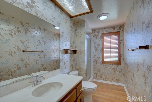 Detail Gallery Image 15 of 23 For 2606 Cañada Bld #201,  Glendale,  CA 91208 - 3 Beds | 2 Baths