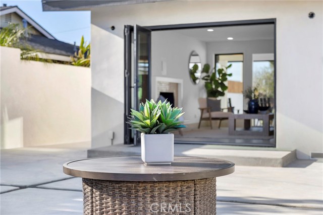 Detail Gallery Image 44 of 47 For 900 Catalina Ave, Seal Beach,  CA 90740 - 3 Beds | 2 Baths