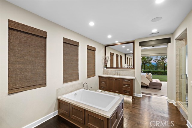 137 Sunset, Irvine CA: https://media.crmls.org/medias/732200e3-0877-4100-9d2e-a03cbda6489f.jpg