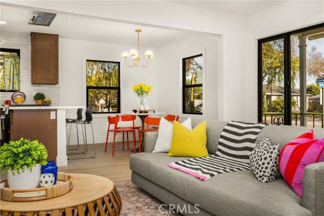 Image 9 of 69 For 1949 Chatwin Avenue