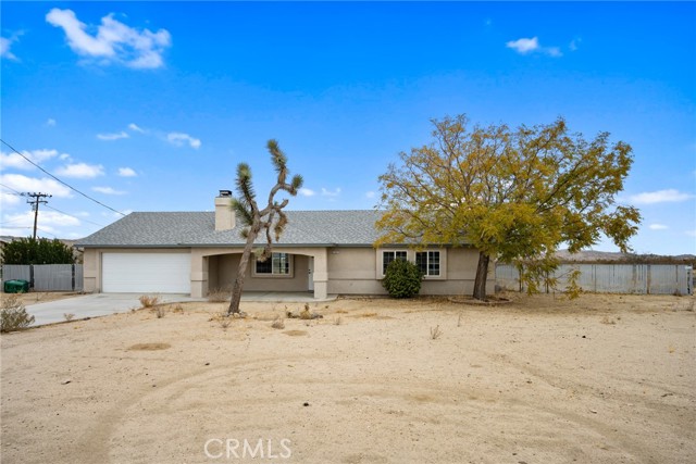 Detail Gallery Image 3 of 54 For 7147 Lennox Ave, Yucca Valley,  CA 92284 - 3 Beds | 2 Baths