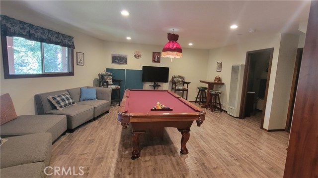 Detail Gallery Image 10 of 18 For 26126 Boulder Ln, Twin Peaks,  CA 92391 - 2 Beds | 2 Baths