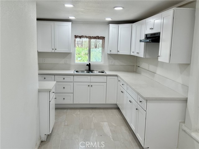 Detail Gallery Image 3 of 18 For 128 130 E 1st, Buttonwillow,  CA 93206 - – Beds | – Baths