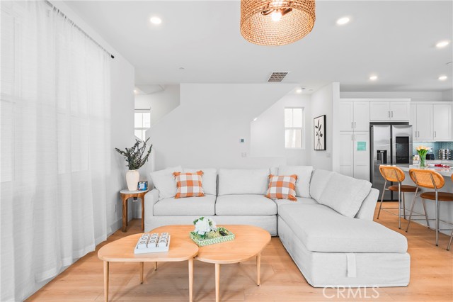 Detail Gallery Image 11 of 74 For 1291 Windmill Road, Rancho Mission Viejo,  CA 92694 - 4 Beds | 3/1 Baths
