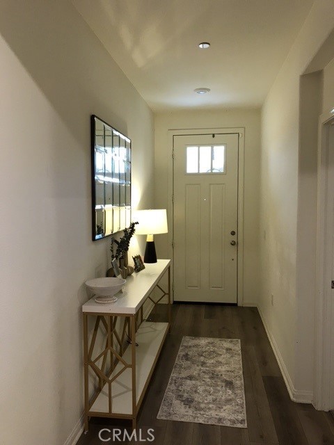 Detail Gallery Image 5 of 26 For 16570 Wyndham Ln #4,  Fontana,  CA 92336 - 2 Beds | 2/1 Baths