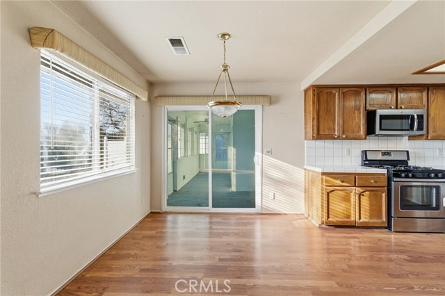 Detail Gallery Image 9 of 48 For 35208 Dollar Ct, Coarsegold,  CA 93614 - 3 Beds | 2/1 Baths