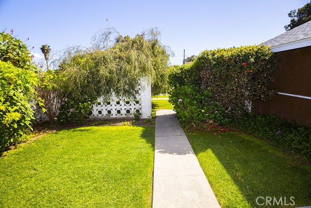Detail Gallery Image 6 of 46 For 71 W Dameron, Long Beach,  CA 90805 - 3 Beds | 2 Baths