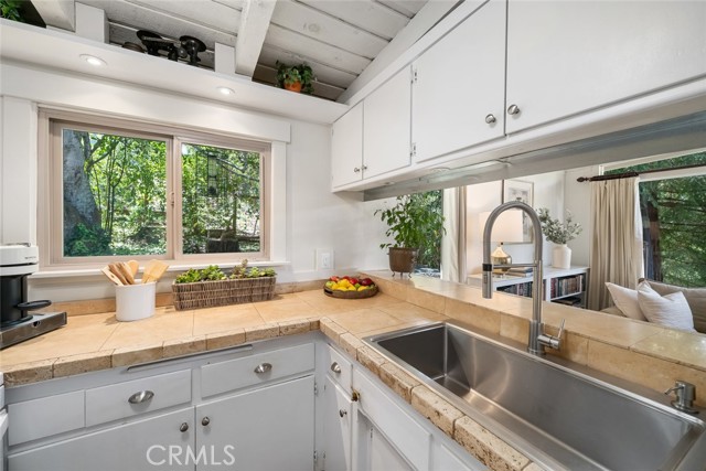 Detail Gallery Image 17 of 38 For 1359 Berwick Dr, Cambria,  CA 93428 - 2 Beds | 1 Baths