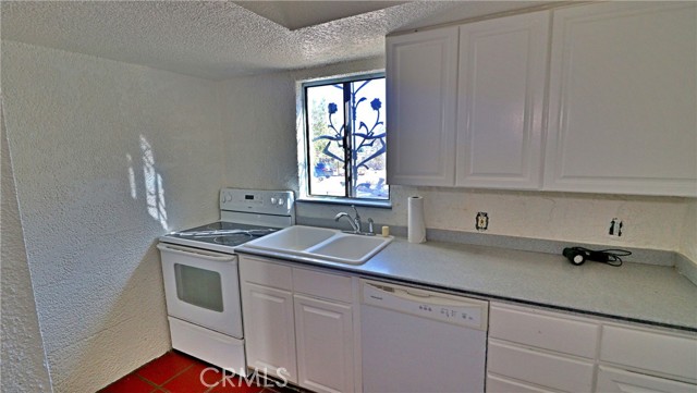 Detail Gallery Image 12 of 28 For 22500 Justin Trl, Palm Springs,  CA 92262 - 3 Beds | 2 Baths