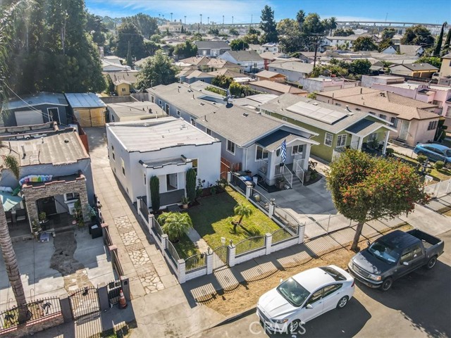 Detail Gallery Image 4 of 50 For 230 E 110th St, Los Angeles,  CA 90061 - 2 Beds | 3 Baths