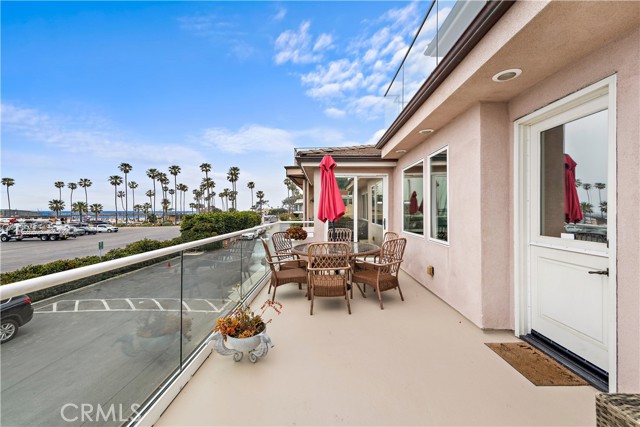 Detail Gallery Image 22 of 30 For 3036 Breakers Dr, Corona Del Mar,  CA 92625 - 3 Beds | 2 Baths