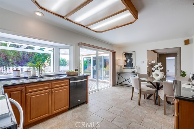 Image 21 of 58 For 24482 Chrisanta Drive