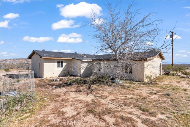Detail Gallery Image 3 of 25 For 1754 Fortuna Ave, Landers,  CA 92285 - 2 Beds | 1 Baths