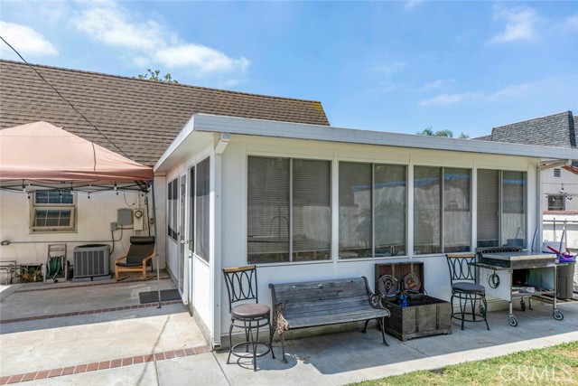533 Hawthorne Street, Glendale CA: https://media.crmls.org/medias/7328f8be-6159-4c8b-80d1-dc5e893403a6.jpg