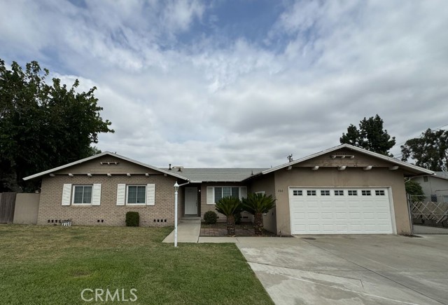 202 E Shamrock St, Rialto, CA 92376