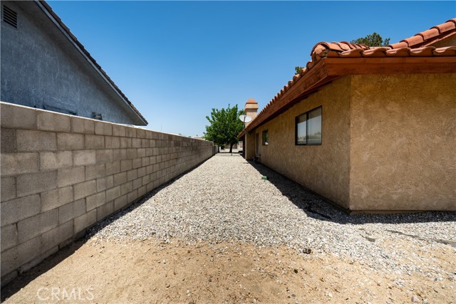 Detail Gallery Image 25 of 31 For 18625 Catalina Rd, Victorville,  CA 92395 - 3 Beds | 2 Baths