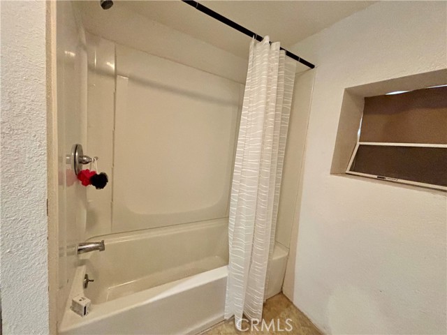 32900 Dune Road., Newberry Springs CA: https://media.crmls.org/medias/732983ac-9b97-443a-b141-3d13ef9d9bfb.jpg