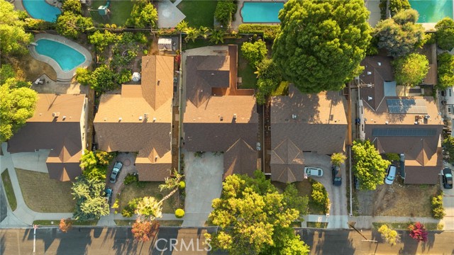 8419 Yolanda Avenue, Northridge CA: https://media.crmls.org/medias/7329d31d-3977-45dd-8ba5-6cba2d46c2fa.jpg
