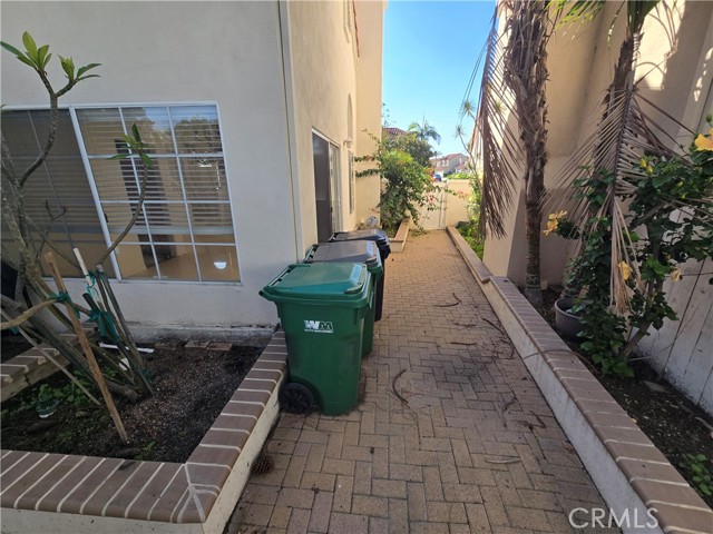 Detail Gallery Image 29 of 31 For 18 Laconia, Irvine,  CA 92614 - 3 Beds | 2/1 Baths