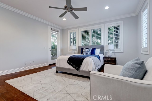 720 10th Street, Hermosa Beach, California 90254, 4 Bedrooms Bedrooms, ,3 BathroomsBathrooms,Residential,Sold,10th,SB21226543