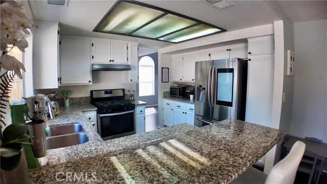 Detail Gallery Image 14 of 62 For 2335 Langhorn St, Lancaster,  CA 93535 - 4 Beds | 2/1 Baths