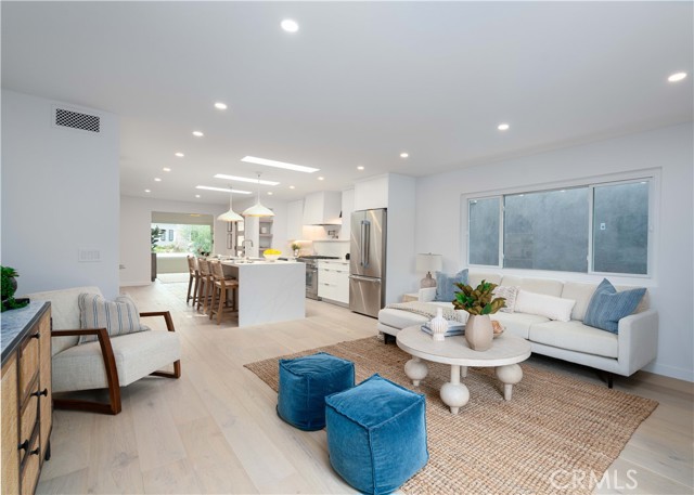 Open to Kitchen