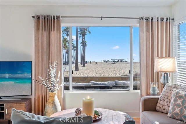 Front Image Thumbnail for CROC25279004