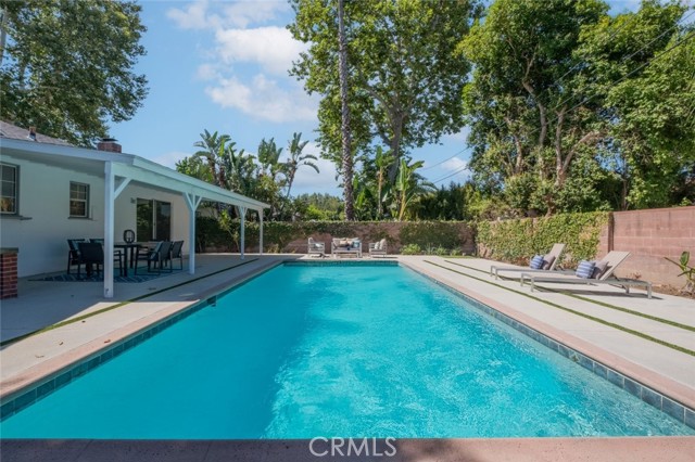 Detail Gallery Image 8 of 32 For 6535 Comanche Ave, Winnetka,  CA 91306 - 3 Beds | 2 Baths