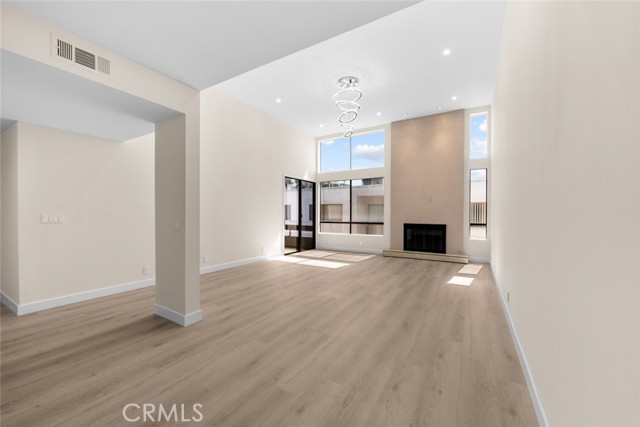 4641 Fulton Avenue, Sherman Oaks CA: https://media.crmls.org/medias/732fcace-0214-486f-98fb-0ac367ade1bb.jpg