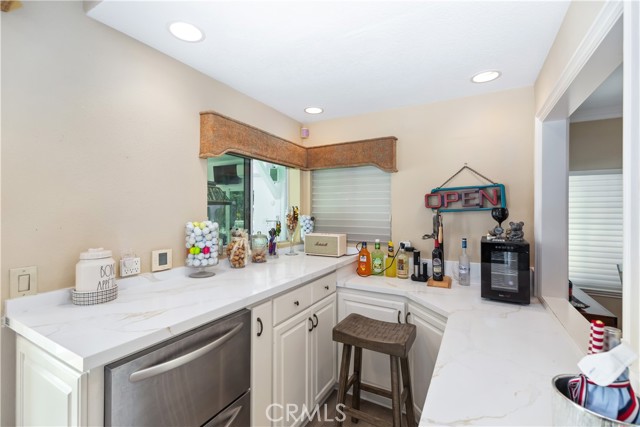 21620 Brisbane Way, Yorba Linda CA: https://media.crmls.org/medias/732ff36d-ec91-4b50-854d-727ee4bb4e32.jpg