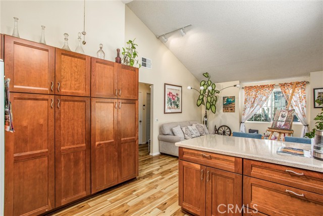 Detail Gallery Image 10 of 28 For 13503 Mulberry, Yucaipa,  CA 92399 - 3 Beds | 2 Baths