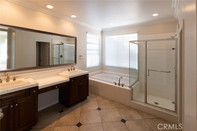 16633 Sonora Street, Tustin CA: https://media.crmls.org/medias/7330f046-9429-429e-8478-ef4568e61ff8.jpg