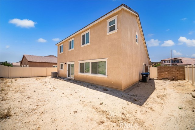 Detail Gallery Image 25 of 31 For 35286 Sorenstam Dr, Beaumont,  CA 92223 - 4 Beds | 3/1 Baths