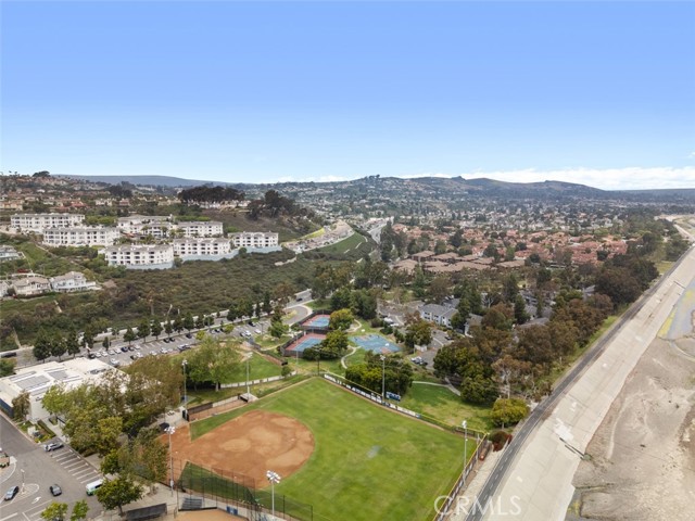 25611 Quail Run, Dana Point CA: https://media.crmls.org/medias/73318378-ce07-4342-99ed-6d194c60aec9.jpg