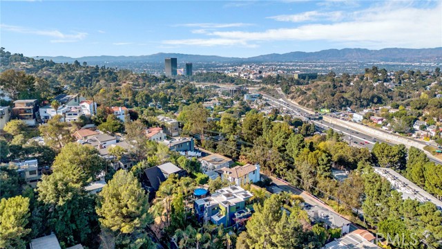 Detail Gallery Image 51 of 59 For 6907 Treasure Trl, Los Angeles,  CA 90068 - 4 Beds | 5 Baths