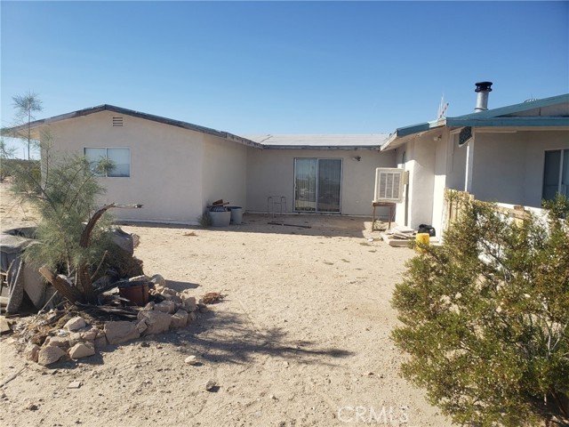 Detail Gallery Image 3 of 18 For 69626 Pluto St, Twentynine Palms,  CA 92277 - 5 Beds | 2 Baths