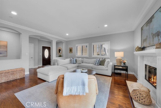 1817 Clark Lane, Redondo Beach CA: https://media.crmls.org/medias/7335f35f-a613-42cc-9a80-bd3ced9f426e.jpg