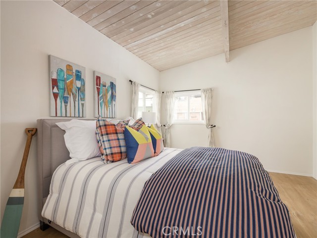 2613 Vista Drive, Manhattan Beach, California 90266, 3 Bedrooms Bedrooms, ,2 BathroomsBathrooms,Residential,Sold,Vista,SB22142075