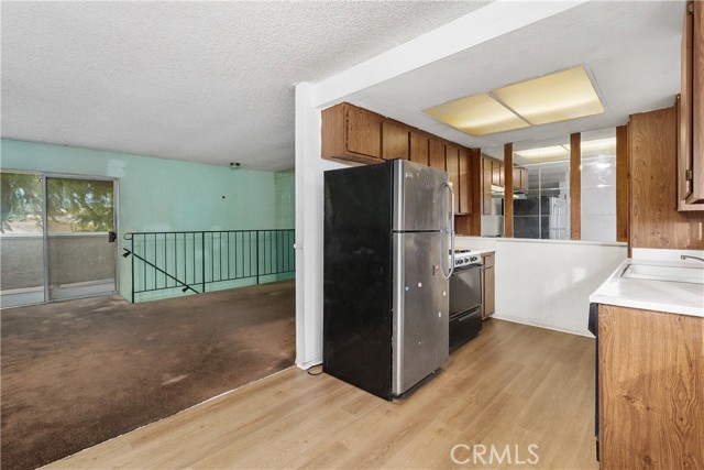 Detail Gallery Image 11 of 39 For 3088 Gladstone St #4,  Pomona,  CA 91767 - 2 Beds | 1 Baths